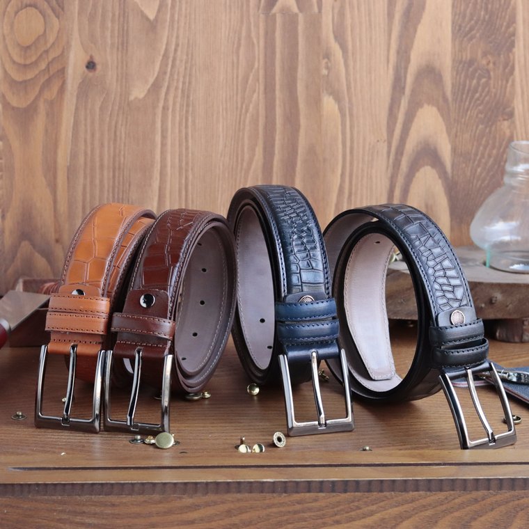 KMR014 Croc-Embossed Leather Belt